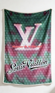 LV Hexagon Gradient Blanket Neon LV Monogram Blanket 082